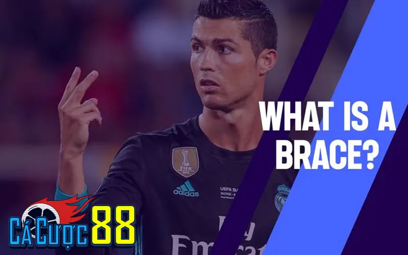 Định nghĩa đa chiều về “cú đúp” trong bóng đá